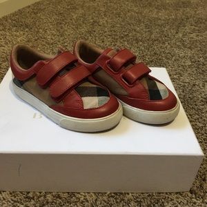 Burberry shoes